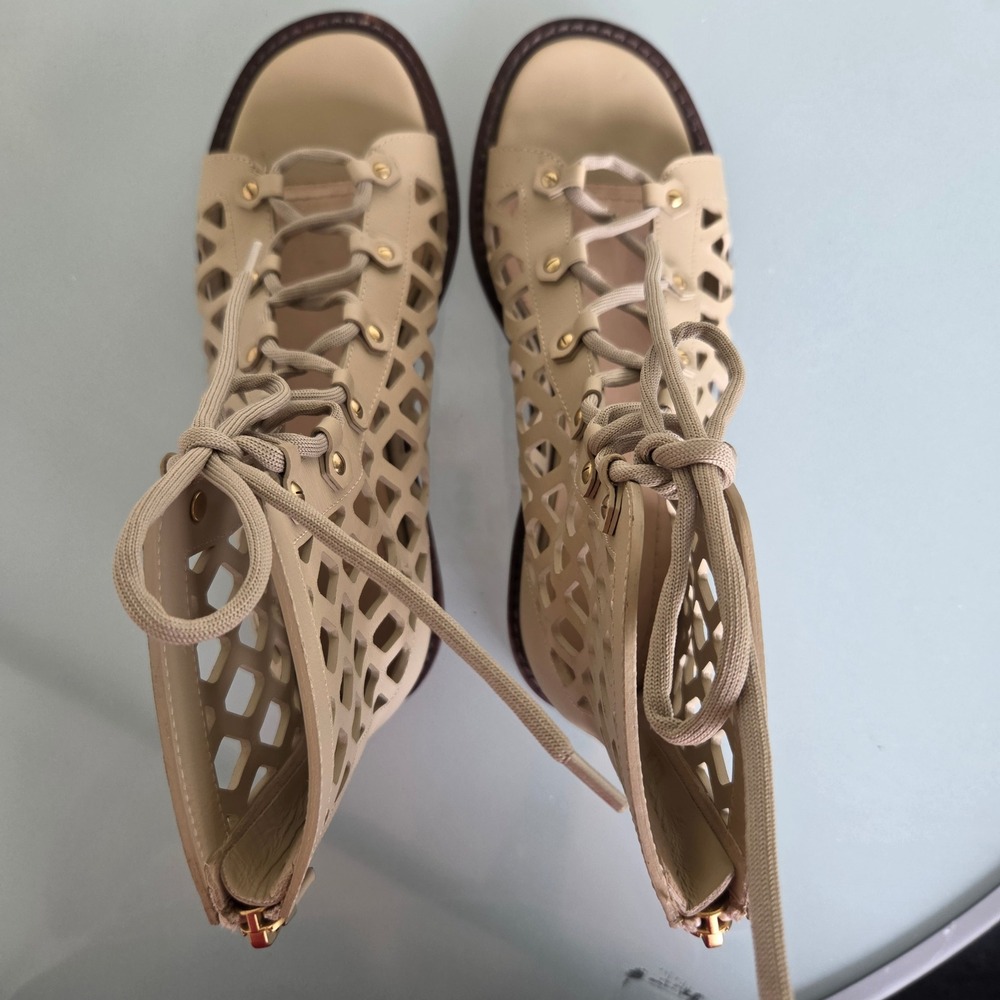 Christian Dior Beige Leather Laser Cut Gladiator Flat Sandals Lace Up Zip 37.5 - Picture 12 of 14
